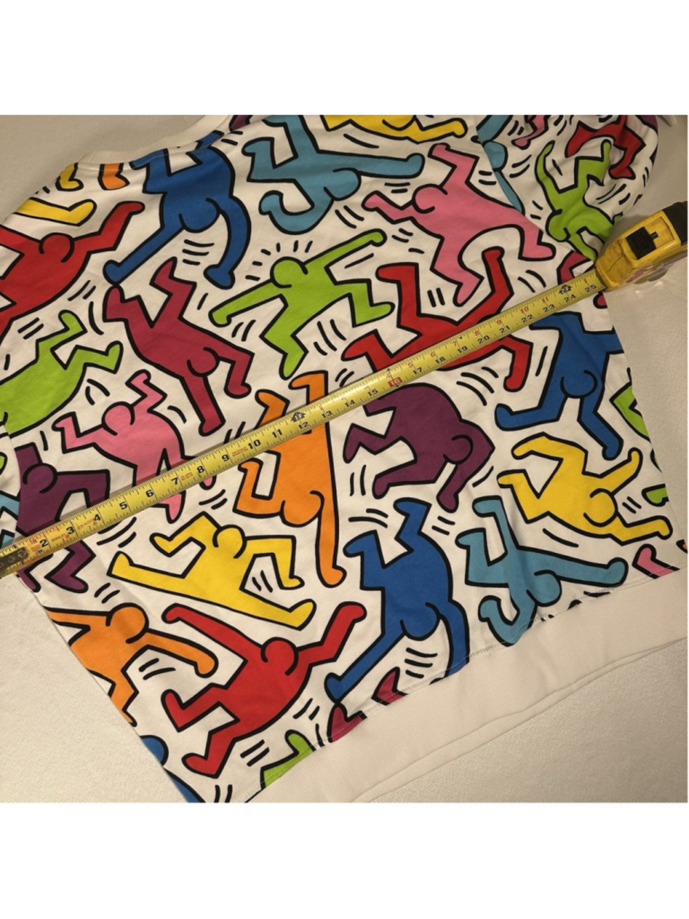 Keith Haring Sweatshirt Hoodie Size OS Small White Dancing Crew Neck Pullover - Picture 7 of 8